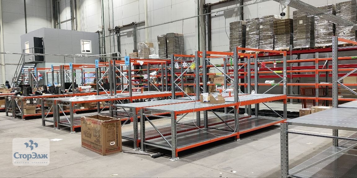 Столы комплектации и сортировки